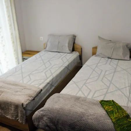 Konstantinos Apartment *