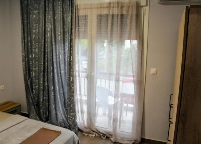 Апартаменты Konstantinos Неа-Муданья